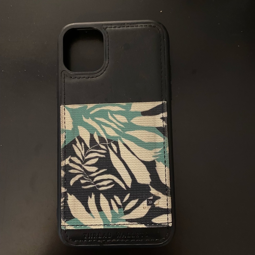 thread wallet phone cases